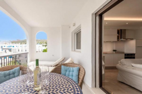 The sunny La Duquesa apartment